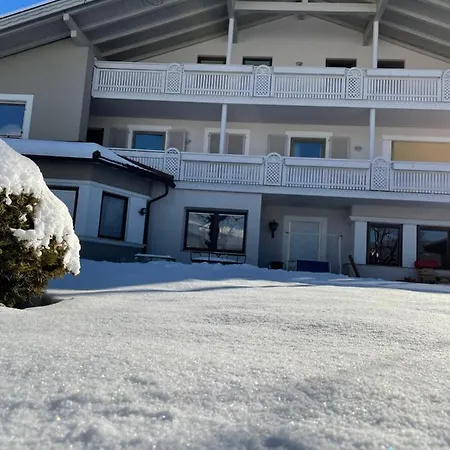 Haus Schonblick Apartment San Lorenzo di Sebato